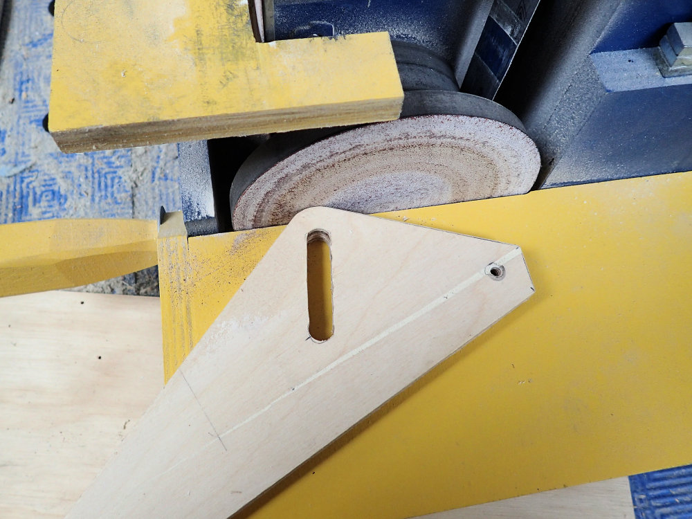 Chisel / Plane Iron Sharpening Jig Older version IBUILDIT.CA